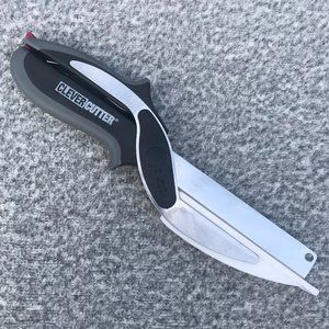2-in-1 Clever Cutter Knife